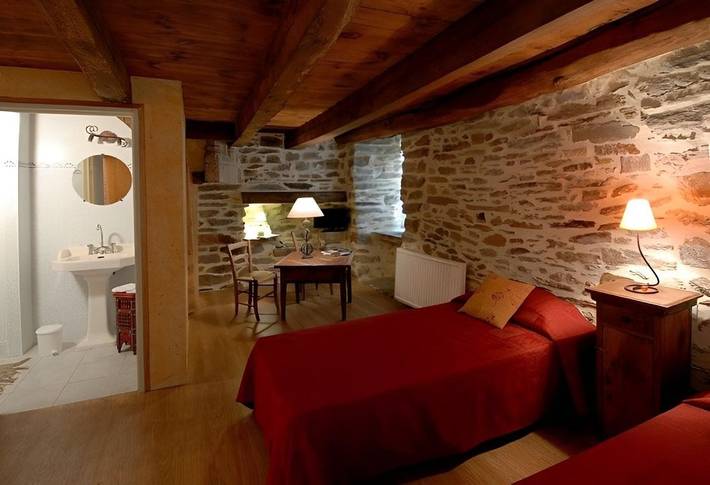 Chambre d’hôte pour 3 personnes, animaux acceptés dans l' Aveyron - 2