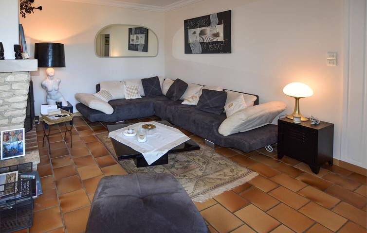 Location de vacances pour 7 personnes, avec jardin ainsi que piscine et terrasse, adapté aux familles à Morières-lès-Avignon - 3