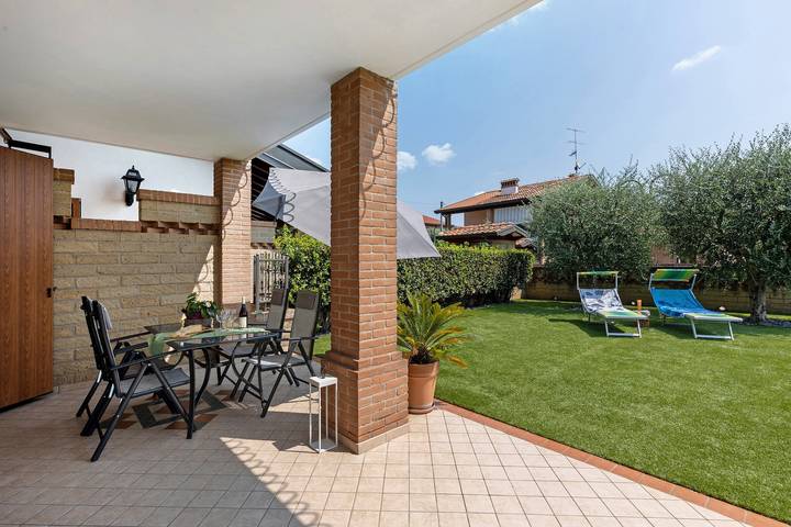 Gîte pour 6 personnes, avec jardin, adapté aux familles à Peschiera del Garda - 2