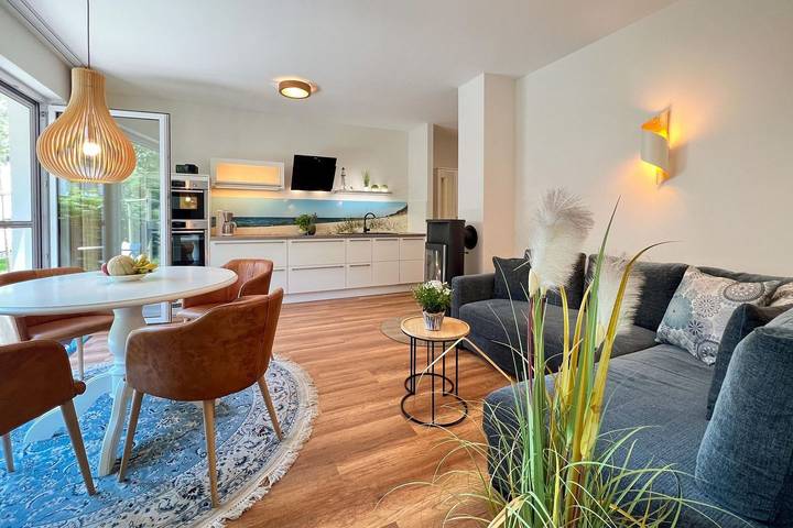 Ferienwohnung für 3 Personen, mit Garten und Sauna in Dierhagen