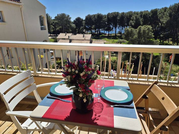 Studio pour 4 personnes, avec balcon - 1