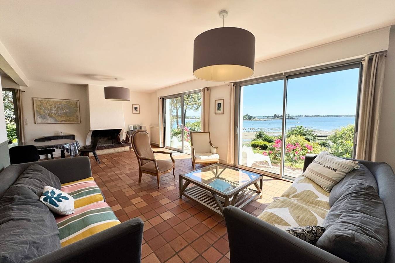 Villa pieds dans l’eau – Vue mer panoramique in Arradon, Côte des Mégalithes
