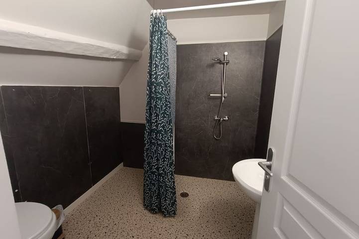 Gîte pour 28 personnes, avec jardin à Lignières - 3