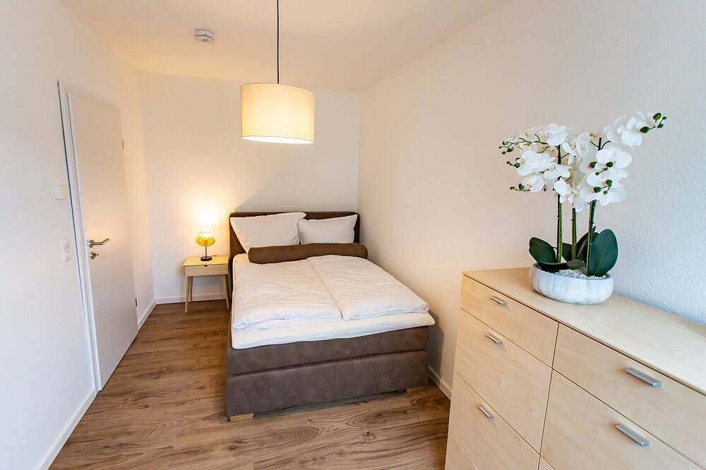 Ganze Wohnung, Large Cozy 4-room apartment with balcony *near Europa Park* in Lahr, Mittlerer Schwarzwald