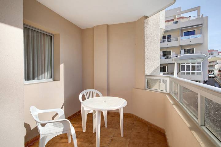 Hel lejlighed, Ferielejlighed for 3 personer med balkon in Playa el Médano, Granadilla de Abona
