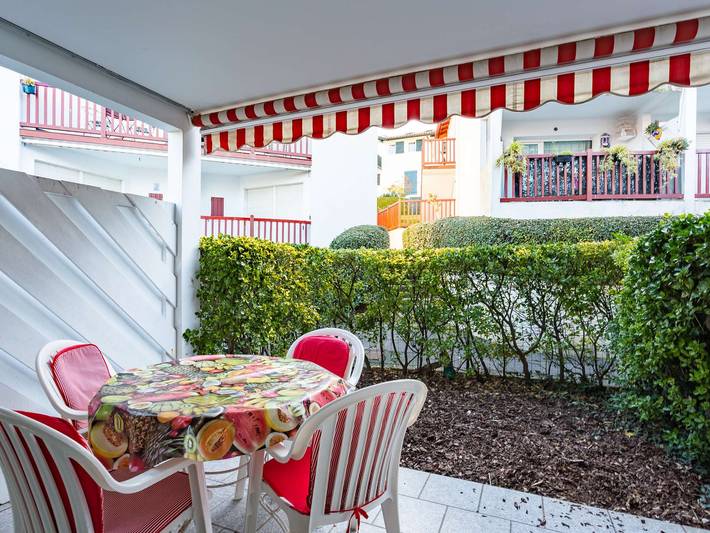 Appartement de vacances pour 4 personnes, avec piscine