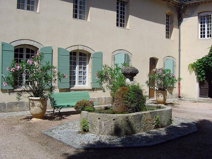 Chambre d’hôte pour 3 personnes, avec jacuzzi et jardin dans le Var - 3