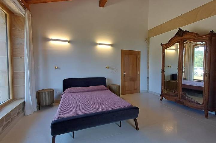 Location de vacances pour 5 personnes, avec terrasse et jardin à Ea - 2