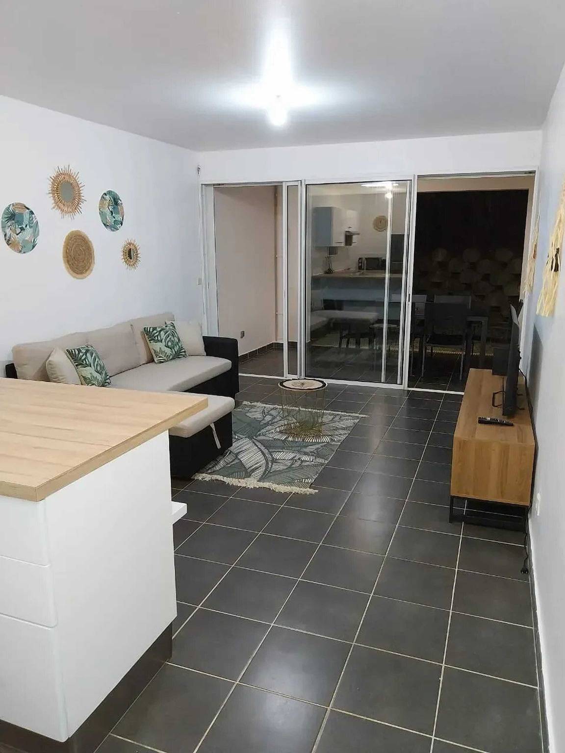 Appartement entier, Appartement confortable à Sainte-Marie de 72 m² in Sainte-Marie, Martinique
