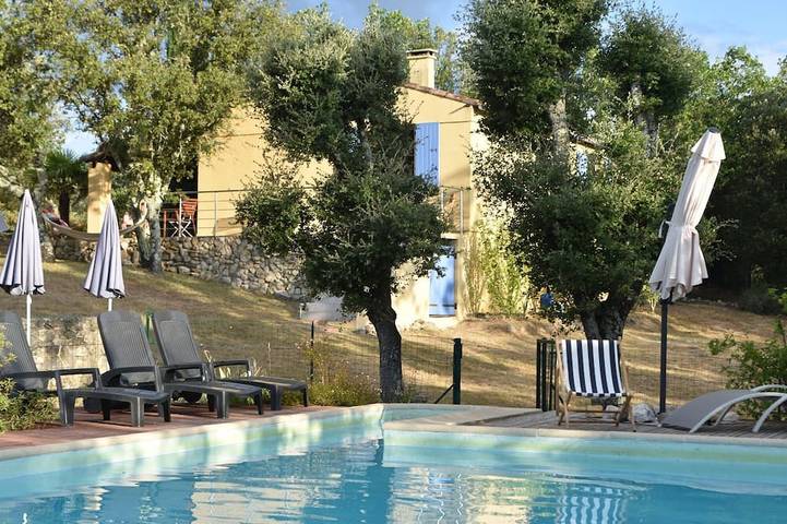 Maison de campagne pour 10 personnes à Saint-Victor-de-Malcap