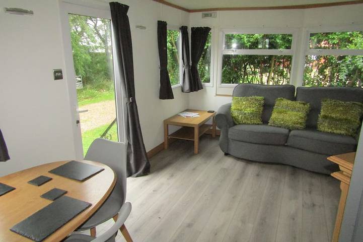 Holiday letting for 5 people, with garden in Lincolnshire