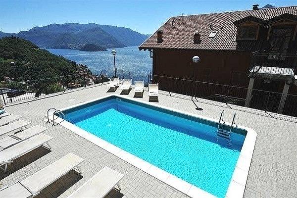 Ganze Wohnung, Vista d'Oro Ulivo Apt. 4 in Perledo, Gemeinde Perledo
