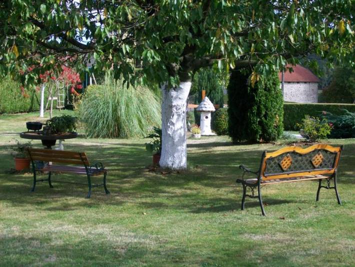 Location de vacances pour 4 personnes, avec Jardin à Vitrac (Cantal) - 3