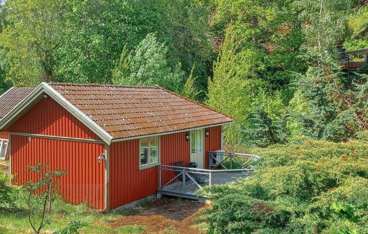 Hus för 6 Personer med trädgård in Norra Västkusten