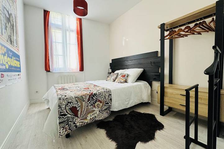 Ganze Wohnung, Superbe 2 pièces cosy cœur de ville | Netflix Bose in Angoulême, Charente