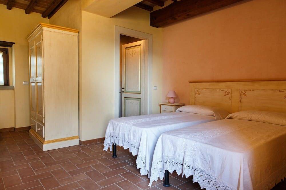 Beautiful farmhouse with swimming pool in Città di Castello, Valtiberina