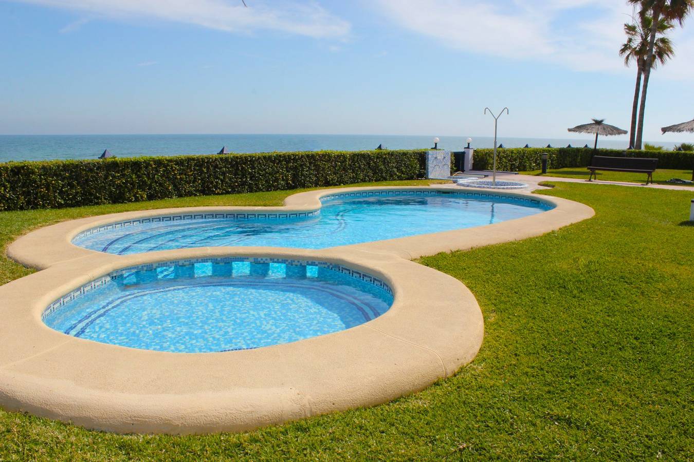 Apartamento inteiro, Anacasa Atico Mar Roja Medina Molins in El Palmar, Costa Blanca