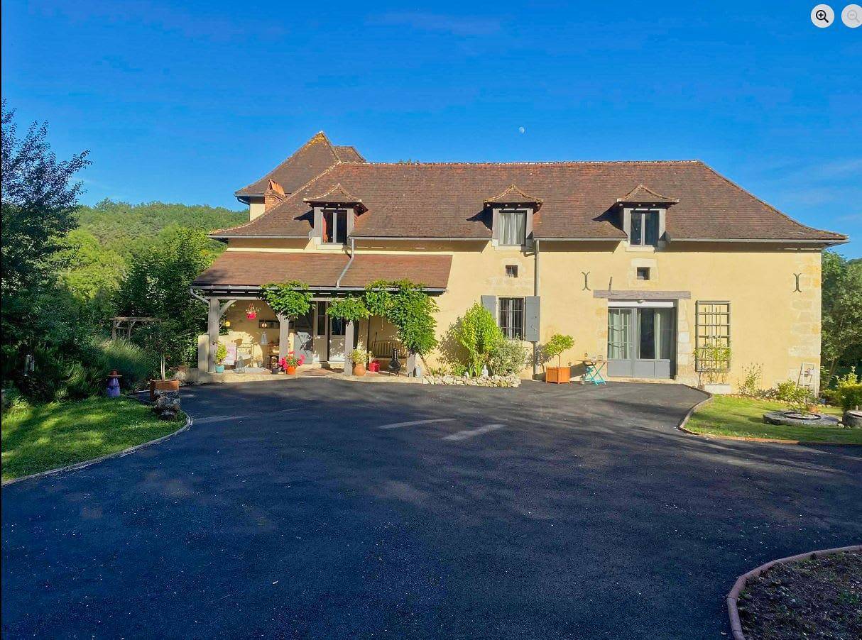 Maison de vacances pour 12 personnes avec jardin in Saint-Aquilin, Périgord Blanc