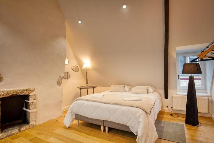 Location de vacances pour 8 personnes, avec terrasse et jacuzzi dans Port Saint-Goustan - 4