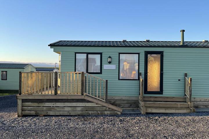 Lodge for 4 people, with ocean view and balcony in Dumfries and Galloway