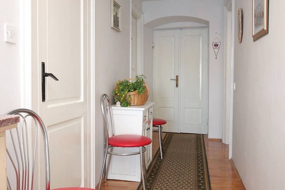 Ganze Wohnung, Studio Appartement mit Klima Komiza, Vis (As-2431-c) in Komiza, Vis