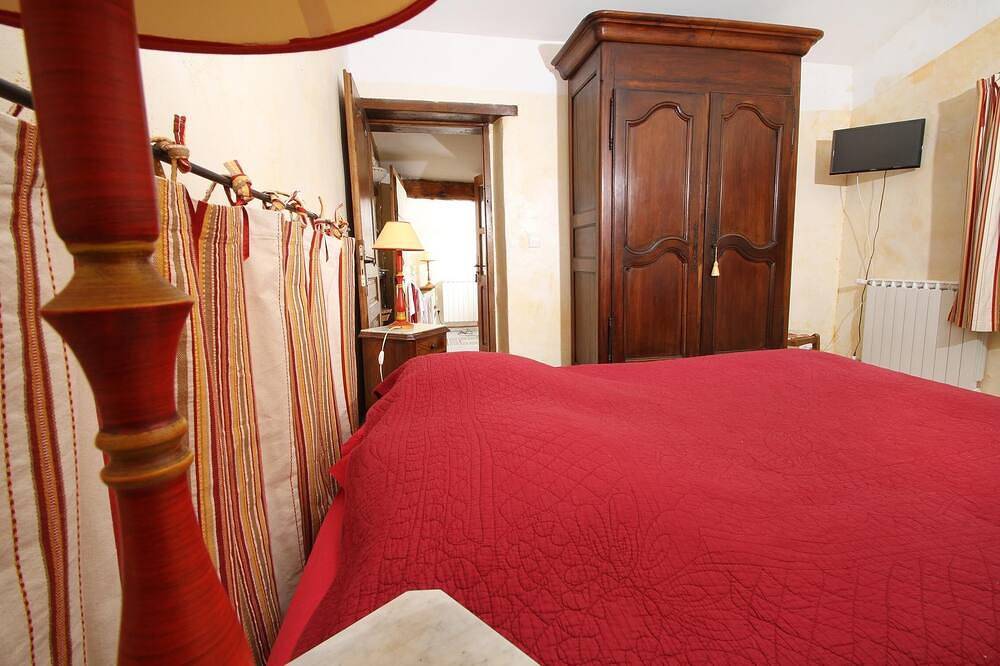 Mas Distaise, 5 bedrooms, 4 bathrooms, pool, billiards.  Vacations with family and friends in Grane, Die und Umgebung