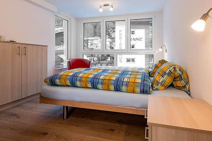 Ferienwohnung für 6 Personen, mit Balkon in Saas-Grund - 4