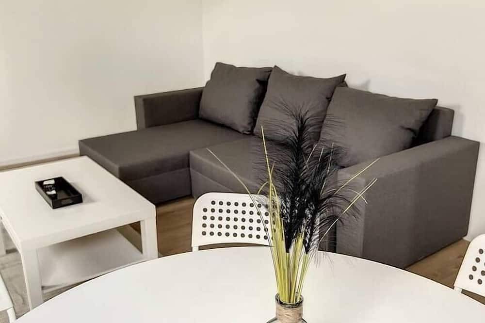 Geheel appartement, Station 173 E Bruxelles-charleroi-airport in Ransart, Charleroi