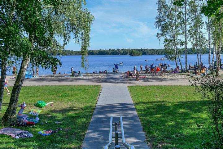 Camping für 4 Personen, mit Seeblick und Terrasse in Sachsen-Anhalt - 3