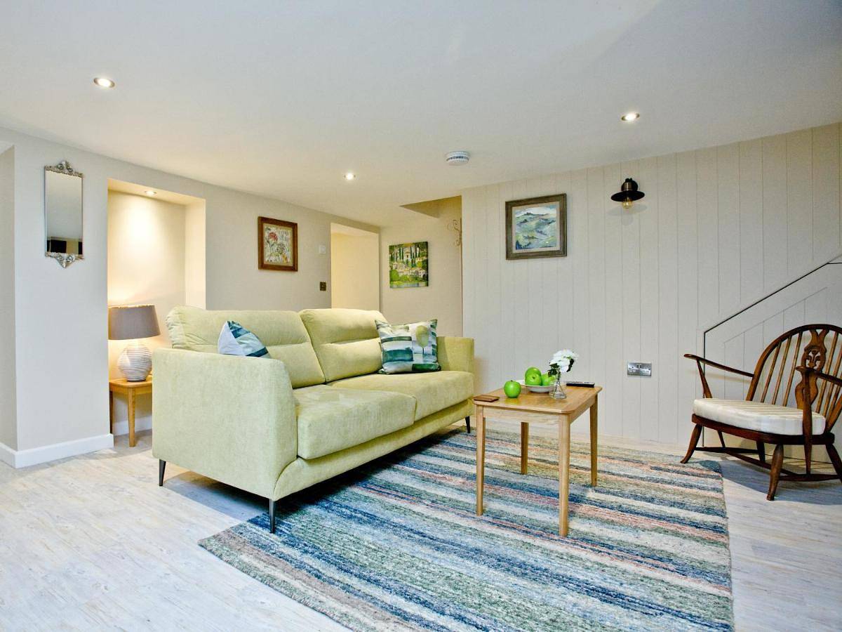 Two-Bedroom Holiday Home in Tavistock, Devon