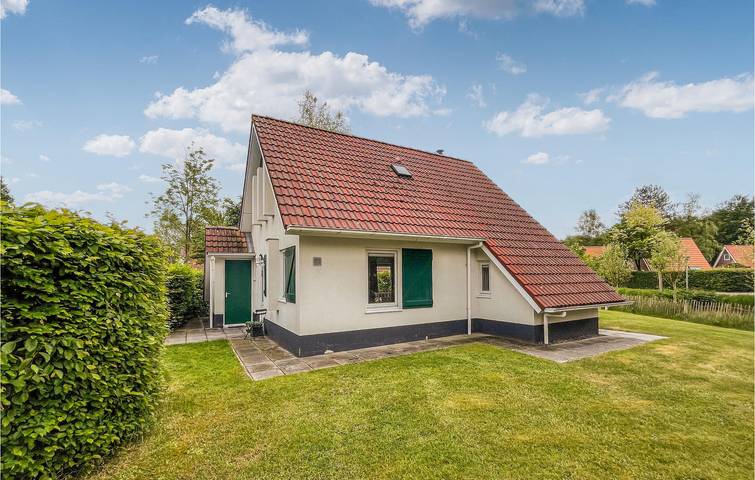 Ferienhaus für 6 Personen mit Terrasse in Sint Nicolaasga, Friesland
