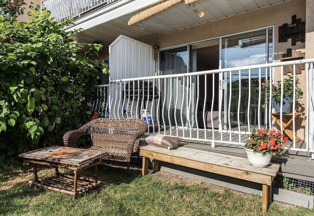 Ganze Wohnung, Cheery bright condo with garden space in lively neighborhood in Vancouver, British-Columbia