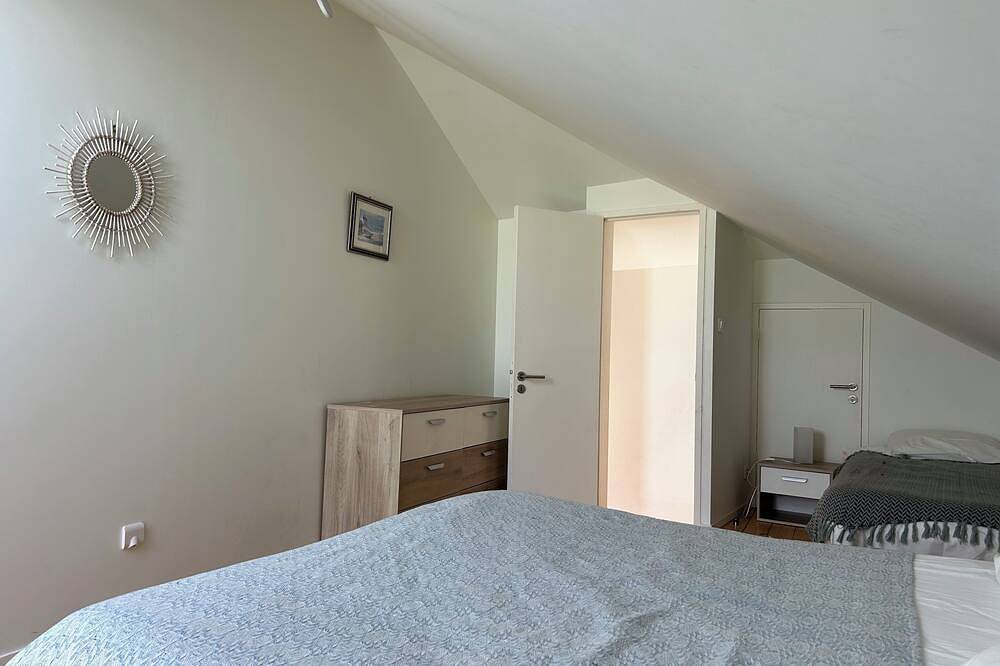 Magnifiques Vues Mer, Confort et Architecture Unique à 100 m de la Plage in Trévou-Tréguignec, Pink Granite Coast