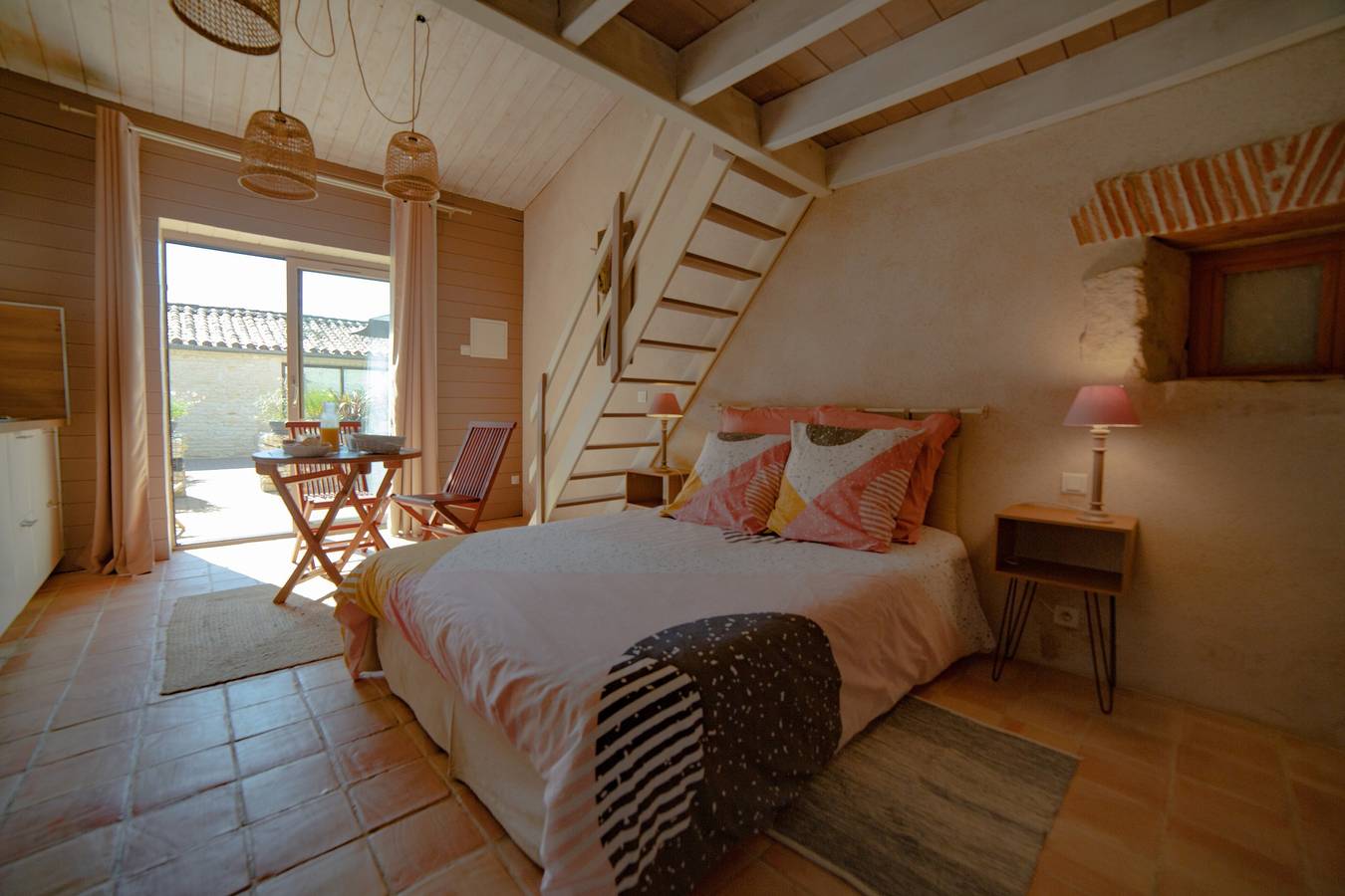 Gîte Tamaris con terraza compartida, piscina y aire acondicionado por Kaz'Concept in La Jarrie, Región de La Rochelle