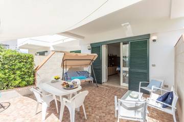 Cottage pour 6 personnes, avec jardin et terrasse, animaux acceptés à Baia Verde