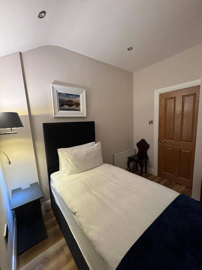 Location de vacances pour 7 personnes, avec vue dans Dunglow - 4