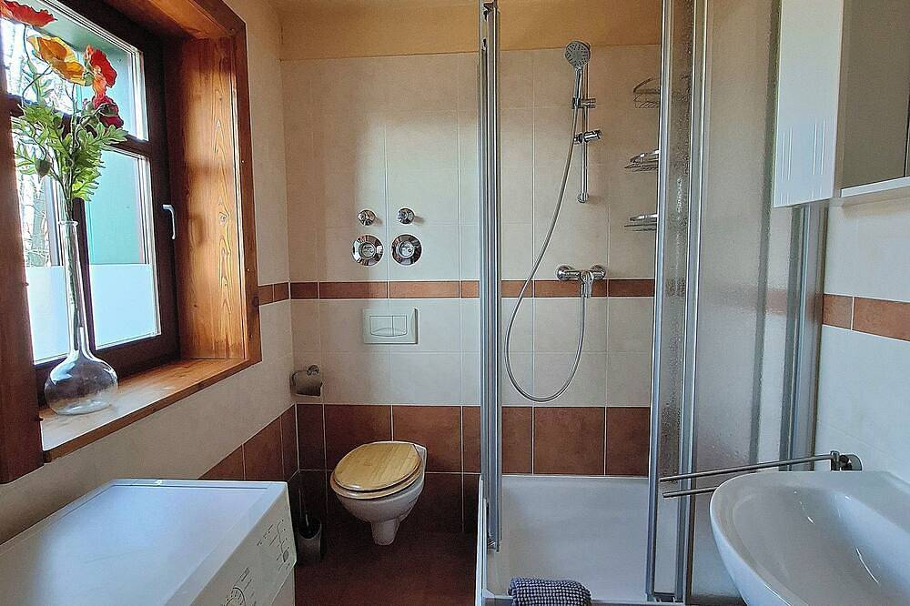 Entire apartment, Cozy 1-room apartment with balcony in Markkleeberg, Neuseenland