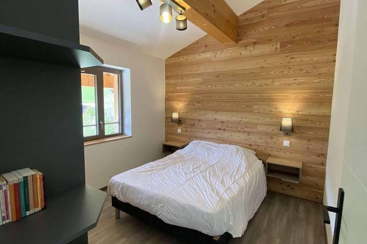 Gîte pour 6 personnes, avec balcon dans Office de Tourisme de Praz sur Arly - 2