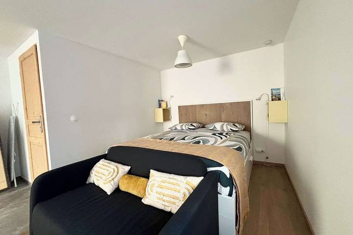 Appartement entier, Cozy Central and quiet area studio near Basel in Saint-Louis, Région de Mulhouse