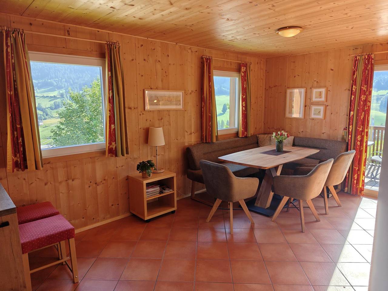Chalet # 55 with 3 Br for up to 6 people in Annaberg-Lungötz, Tennengau