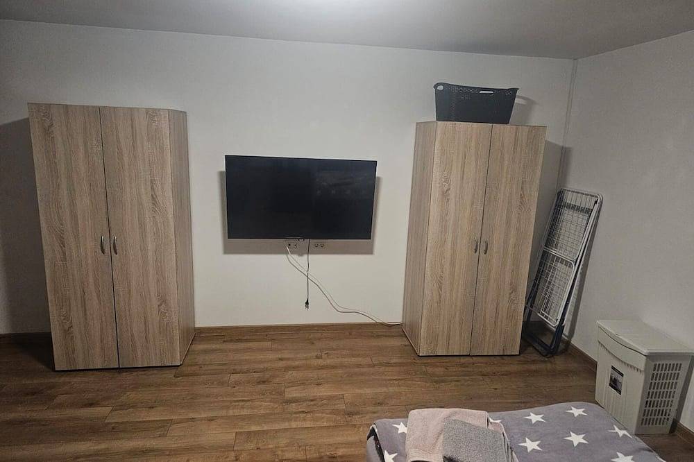 Ganze Wohnung, Ferienwohnung/App. für 4 Gäste mit 75m² in Leuna in Leuna, Saale-Unstrut