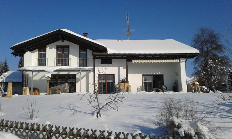 Ferienwohnung für 3 Personen, mit Garten und Terrasse in Bad Bayersoien - 2
