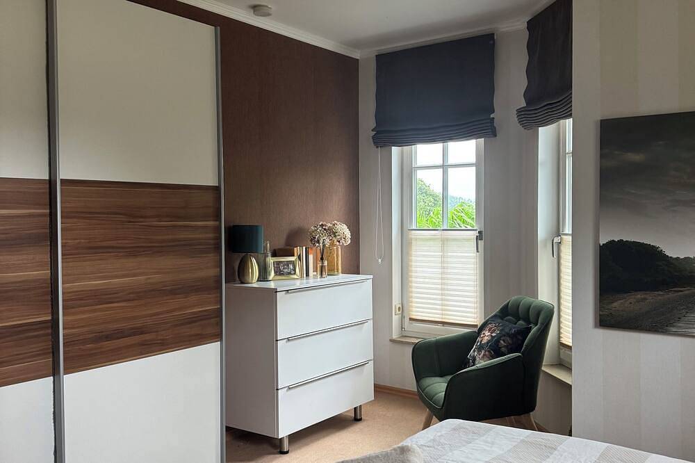 Ganze Wohnung, Moderne, großzügige, hochwertig eingerichtete, Ferienwohnung für 2-3 Personen in Sehlen, Bergen auf Rügen und Umgebung