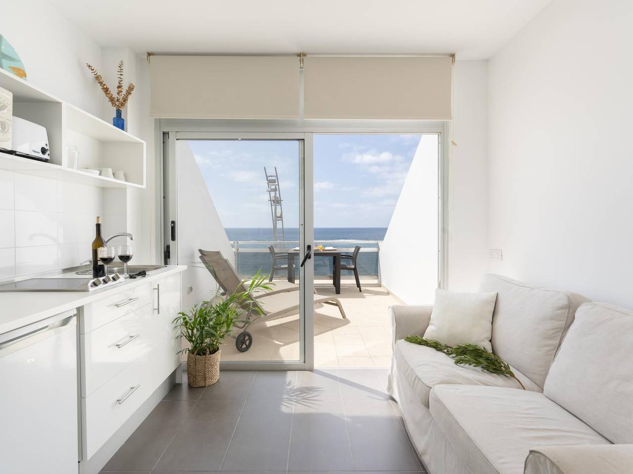 Apartamento vacacional entero, Vivelorural estudio Las Canteras vista mar- 308 in Puerto (Las Palmas), Las Palmas de Gran Canaria