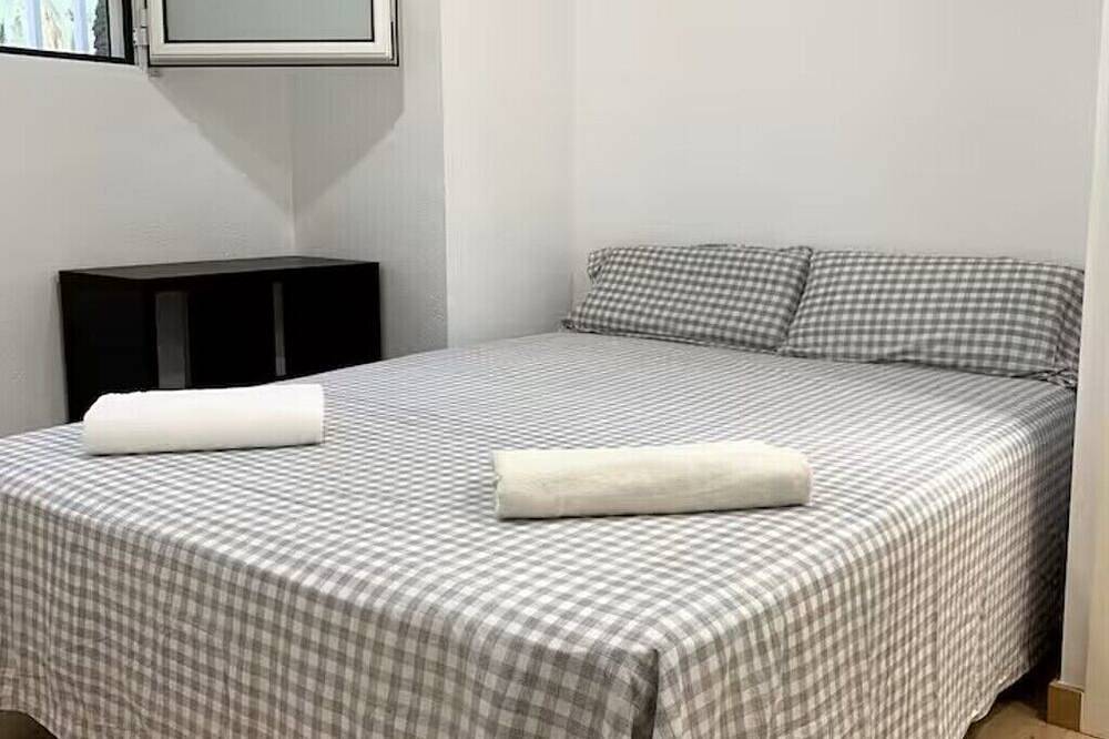 Apartamento entero, Apartamento acogedor 2 habitaciones, junto a la Ciudad de las Artes in Valencia City Centre, Valencia