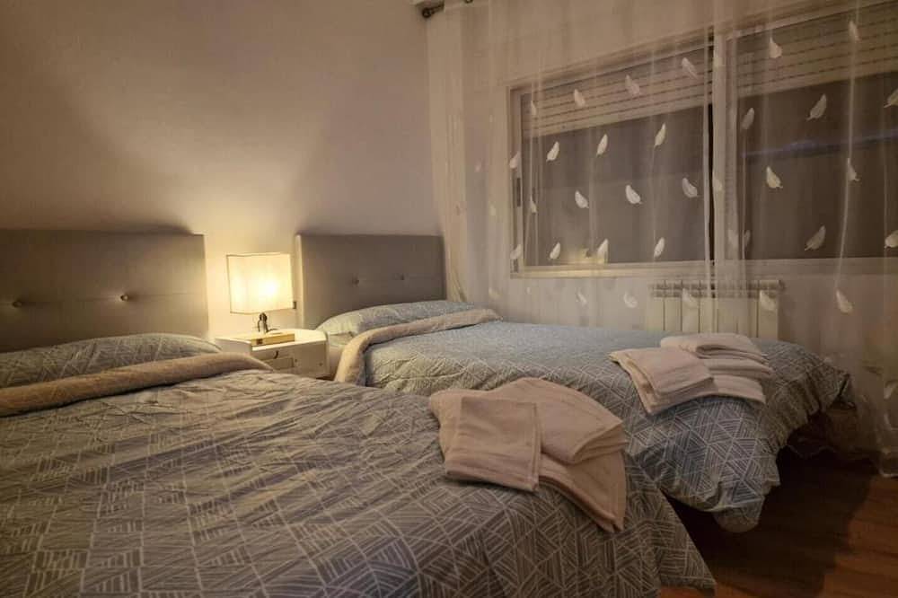 Entire apartment, Lovely Balaídos in Vigo, Rías Baixas