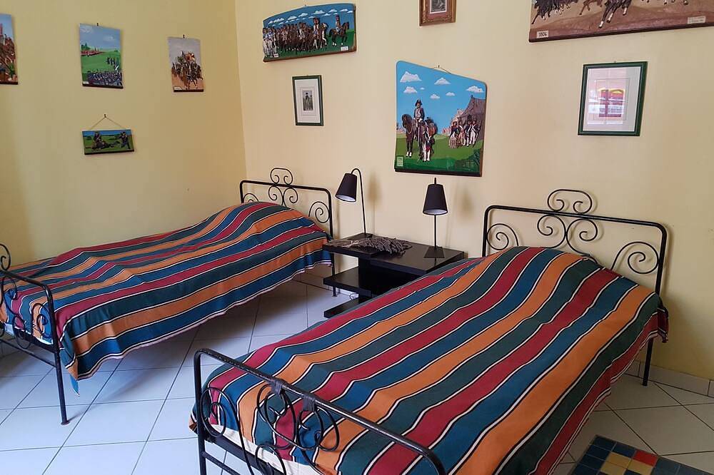 Maison de village avec un grand jardin  10 couchages in Île-d'Aix, Région de Rochefort