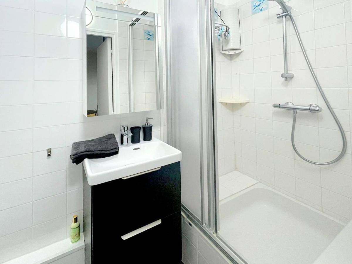 Appartement entier, Les pieds dans l'eau / F2 avec vue sur Mer in Houlgate, Région de Lisieux