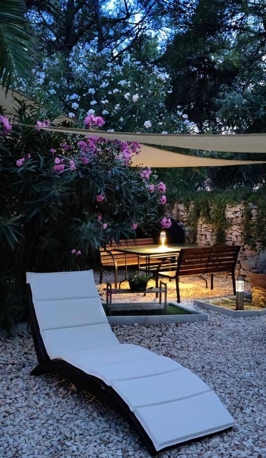 Villa pour 6 personnes, avec jardin et vue à Mali Losinj - 3