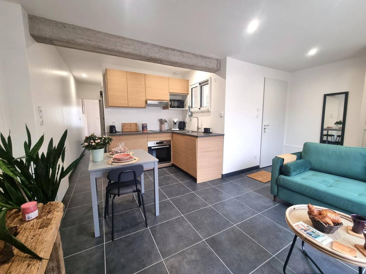 Encantadora casa rural en Montrond-les-Bains con parking y wifi in Montrond-les-Bains, Montbrison